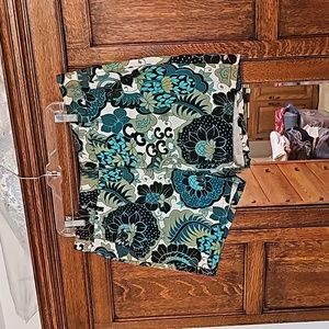Ann Taylor Womans shorts